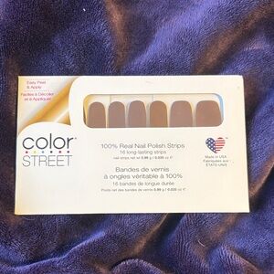 Color Street Real Nail Polish Strips - Rich Brown